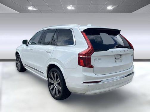 2024 Volvo XC90 B6 Plus Bright Theme 7-Seater