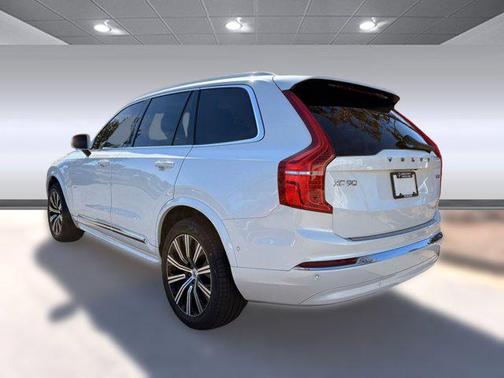 2023 Volvo XC90 B6 Plus 7-Seater