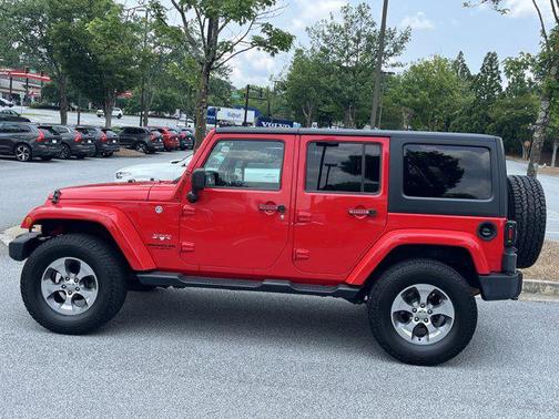 2017 Jeep Wrangler Unlimited Sahara