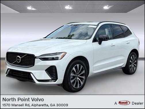 2023 Volvo XC60 B5 Plus Dark Theme