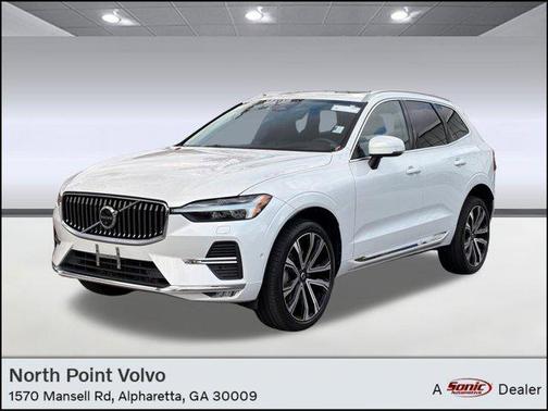 2023 Volvo XC60 B5 Ultimate Bright Theme