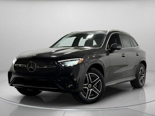 2026 Mercedes-Benz GLC 300 