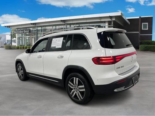 2024 Mercedes-Benz EQB 300 4MATIC