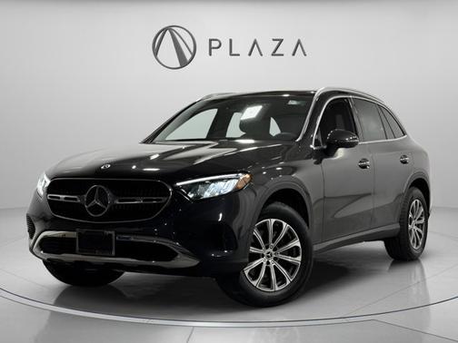 2025 Mercedes-Benz GLC 300 