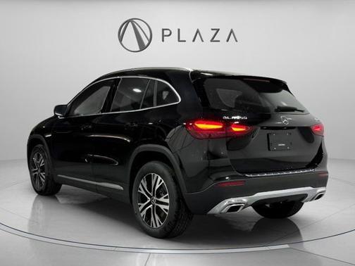 2026 Mercedes-Benz GLA 250 