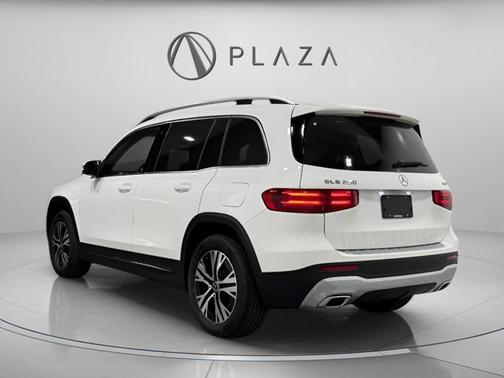 2026 Mercedes-Benz GLB 250 