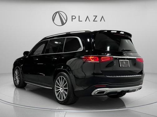 2022 Mercedes-Benz GLS 450 4MATIC