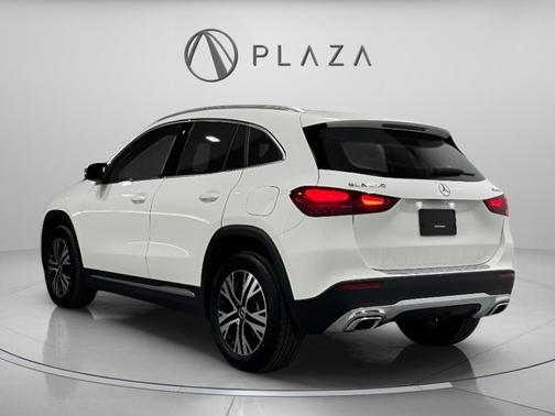 2025 Mercedes-Benz GLA 250 