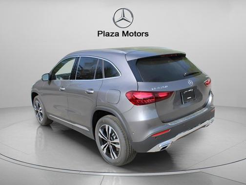 2024 Mercedes-Benz GLA 250
