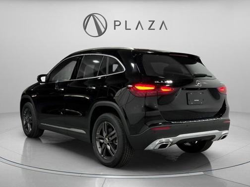 2026 Mercedes-Benz GLA 250 