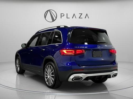 2022 Mercedes-Benz GLB 250 4MATIC