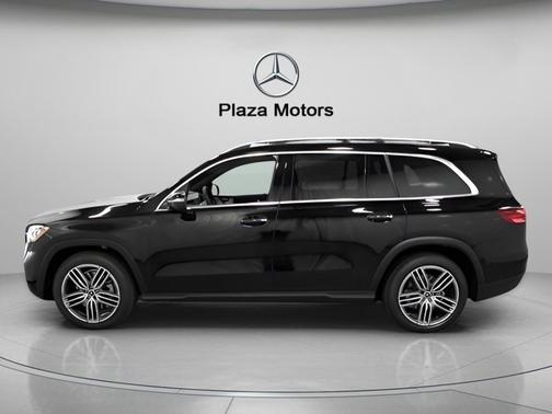 2025 Mercedes-Benz GLS 450