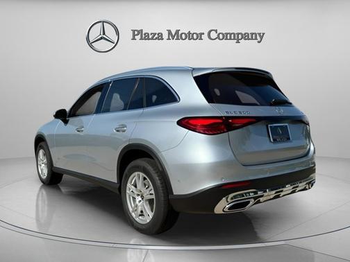 2025 Mercedes-Benz GLC 300 4MATIC
