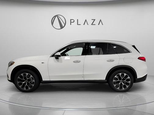 2025 Mercedes-Benz GLC 350e 
