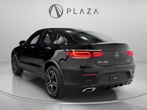 2022 Mercedes-Benz GLC 300 4MATIC Coupe