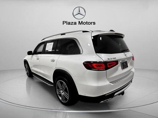 2022 Mercedes-Benz GLS 450 4MATIC