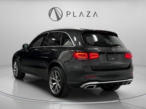 2022 Mercedes-Benz GLC 300 