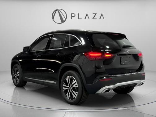 2026 Mercedes-Benz GLA 250 4MATIC