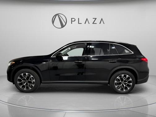 2025 Mercedes-Benz GLC 350e Base