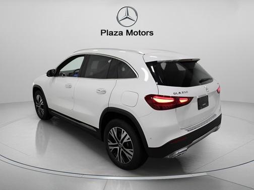 2025 Mercedes-Benz GLA 250 4MATIC