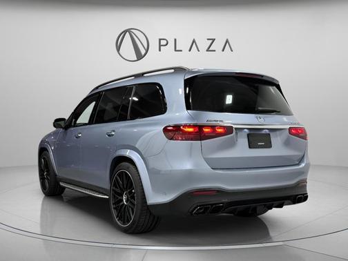 2025 Mercedes-Benz AMG GLS 63 4MATIC+