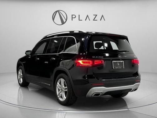 2021 Mercedes-Benz GLB 250 