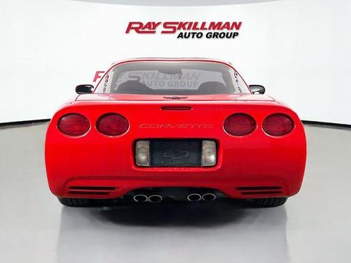 Magnetic Red Metallic 2004 Chevrolet Corvette Base
