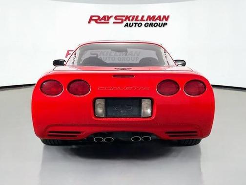 Magnetic Red Metallic 2004 Chevrolet Corvette Base