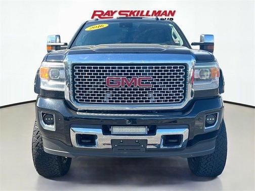 2016 GMC Sierra 2500 Denali