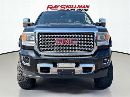 2016 GMC Sierra 2500 Denali