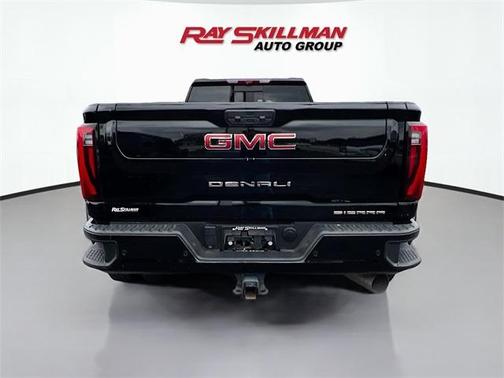 2024 GMC Sierra 3500 Denali