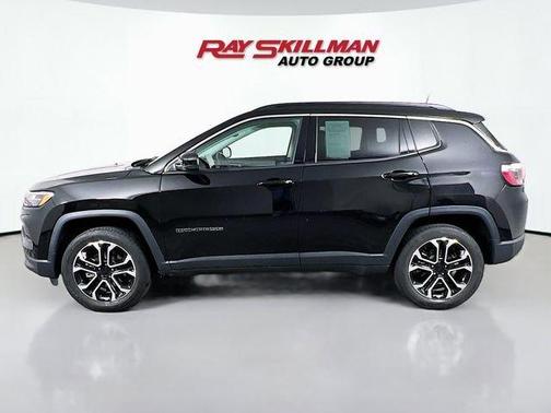 Diamond Black 2022 Jeep Compass Limited