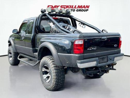 Black Clearcoat 2003 Ford Ranger XLT