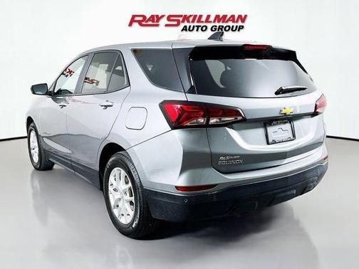 Sterling Gray Metallic 2024 Chevrolet Equinox LS
