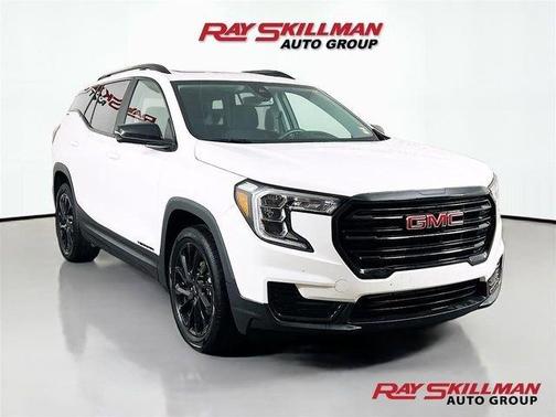 Summit White 2023 GMC Terrain SLE