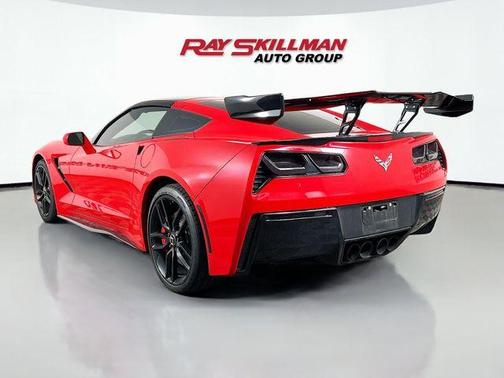 Torch Red 2015 Chevrolet Corvette Stingray