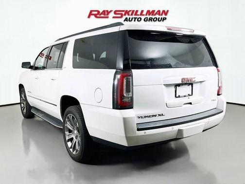 White Frost Tri-Coat 2020 GMC Yukon XL SLT