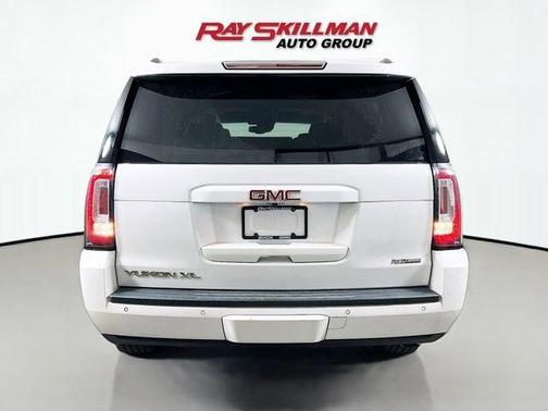 White Frost Tri-Coat 2020 GMC Yukon XL SLT