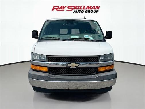 2020 Chevrolet Express 3500 LT