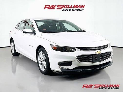 Summit White 2017 Chevrolet Malibu 1LT