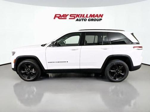 2024 Jeep Grand Cherokee Laredo