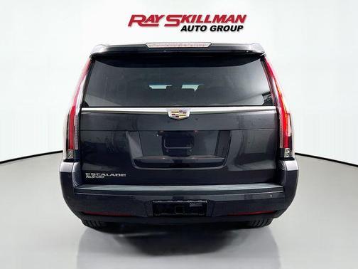 2016 Cadillac Escalade Premium