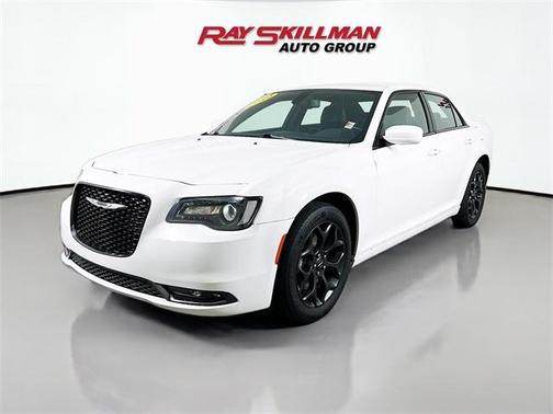 2019 Chrysler 300 S