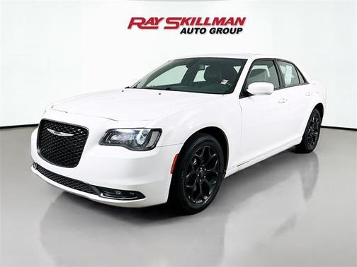 2019 Chrysler 300 S