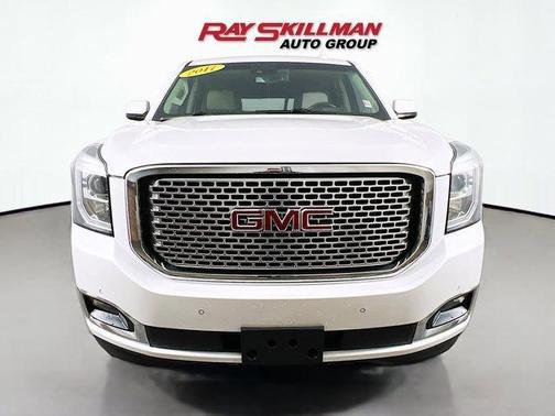 White Frost Tri-Coat 2017 GMC Yukon Denali