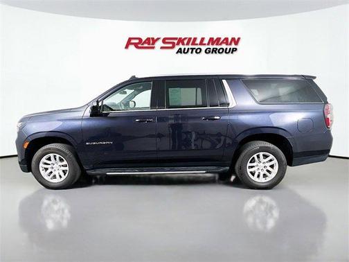 2024 Chevrolet Suburban LT