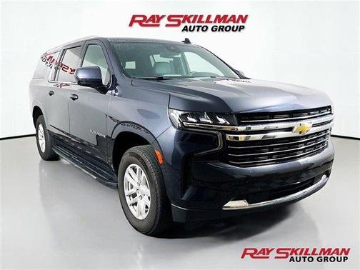 2024 Chevrolet Suburban LT