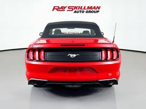 2022 Ford Mustang EcoBoost Premium
