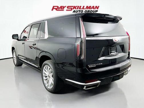 2023 Cadillac Escalade ESV Premium Luxury