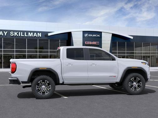 2025 GMC Canyon AT4